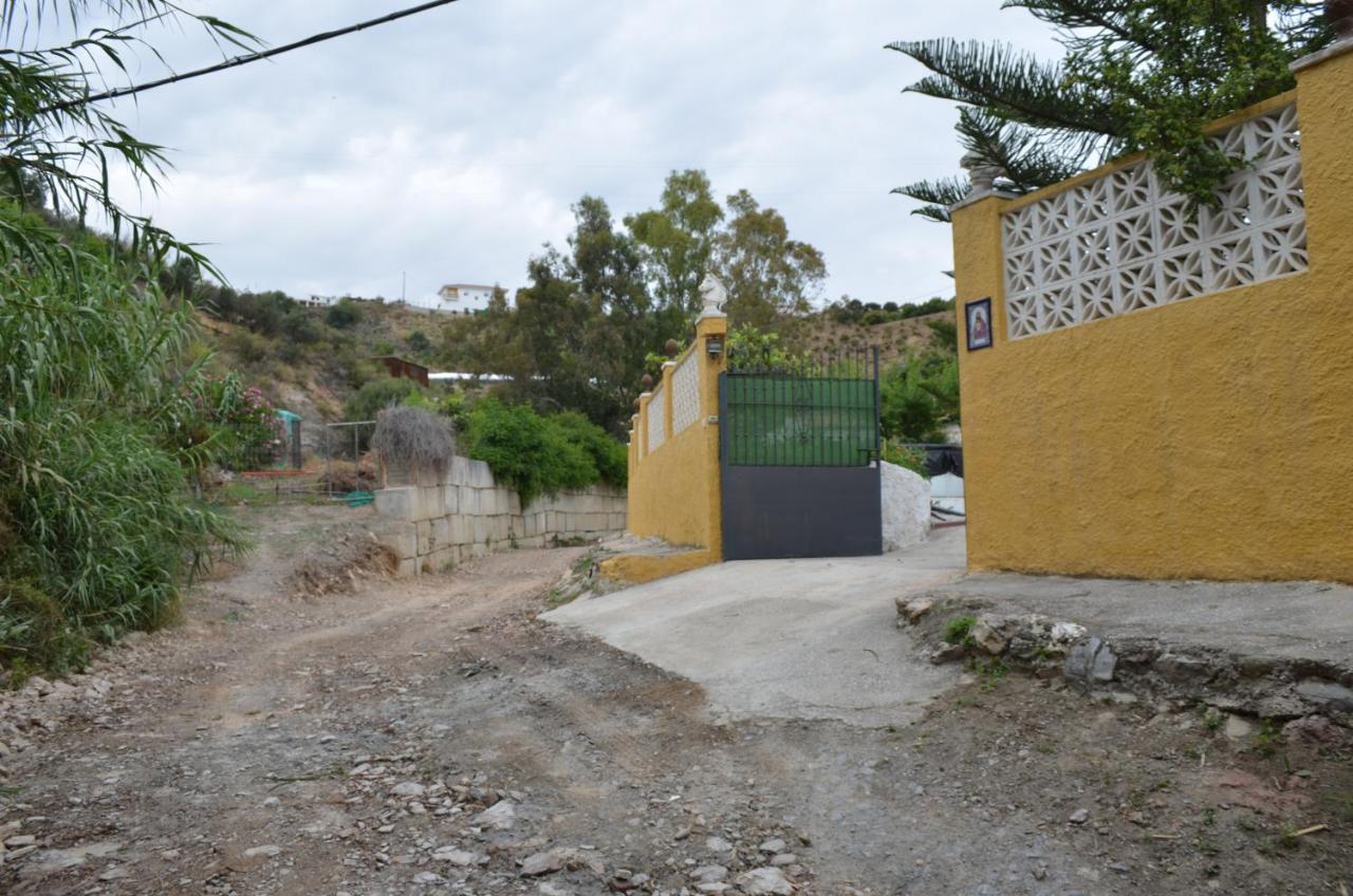 Casa Rural En Almayate Bajo Exterior photo